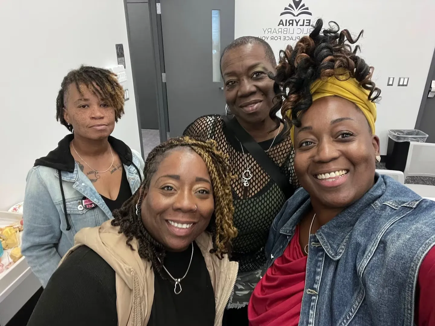 Tieshia with clients